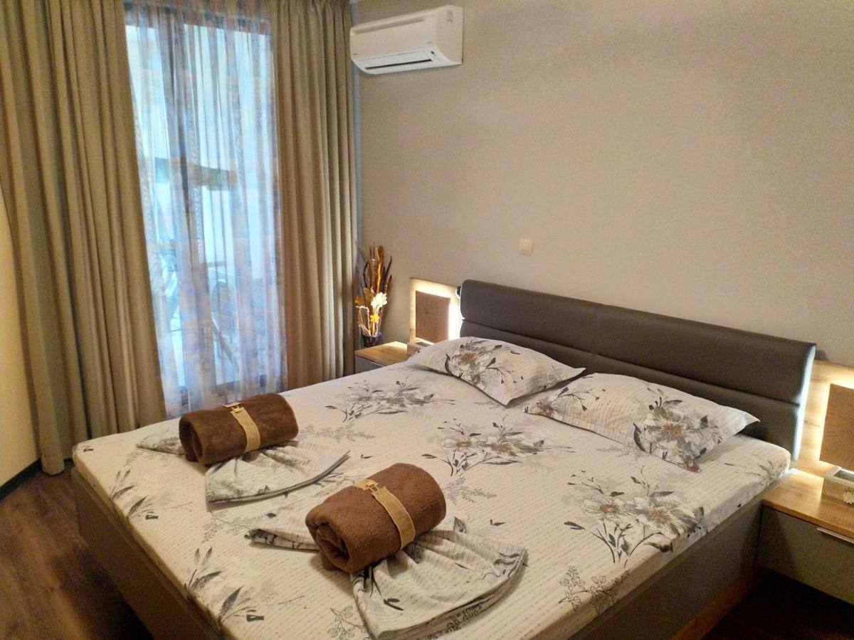 Apartment Melody Burgas Bagian luar foto